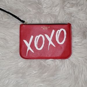 🎉🎉HOST PICK🎉🎉 Victoria's Secret Clutch